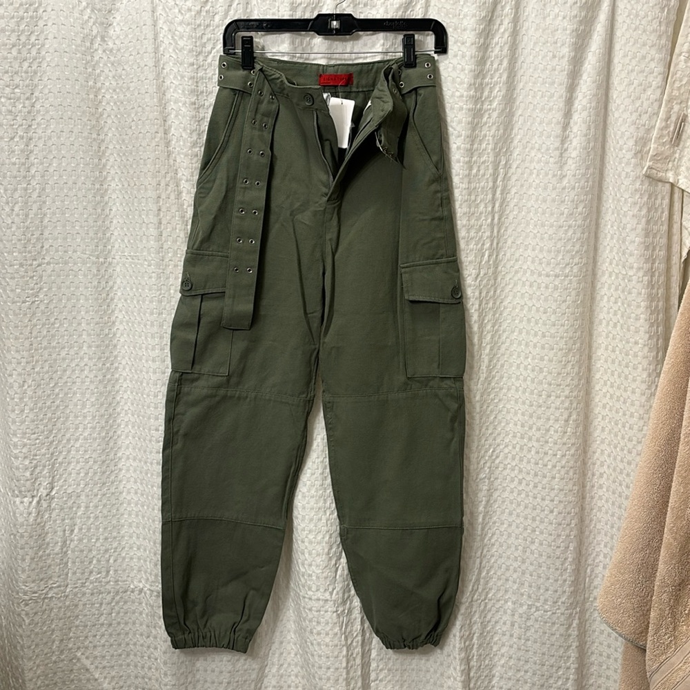 NWT Cargo Utility Joggers with Belt